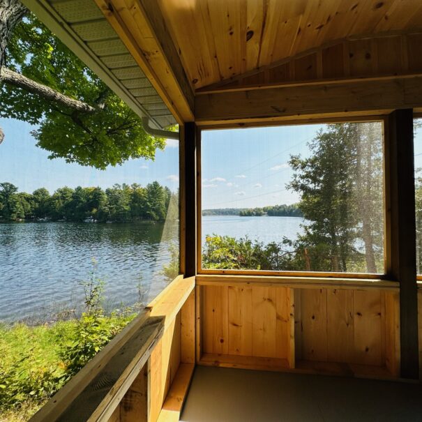 Screened-in porch overlooking Clayton Lake