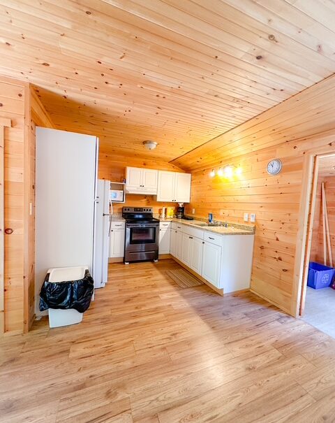 Fully-equipped kitchen